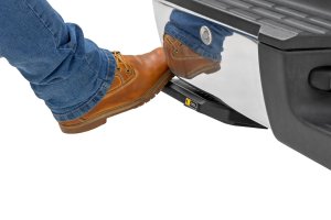 GMC 3500HD Retractable Bed Step - Rough Country - Manual Pull - '11-'14